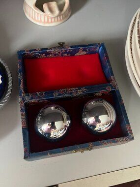 Vintage Baoding Chiming Meditation Balls Chinese Health Relaxation Stress Relief